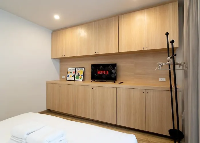 Townhouse 36 In Pratunam Soi Ratchaprarop 10 公寓 曼谷