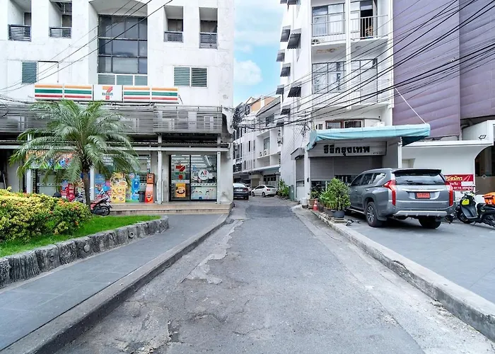 公寓 Townhouse 36 In Pratunam Soi Ratchaprarop 10