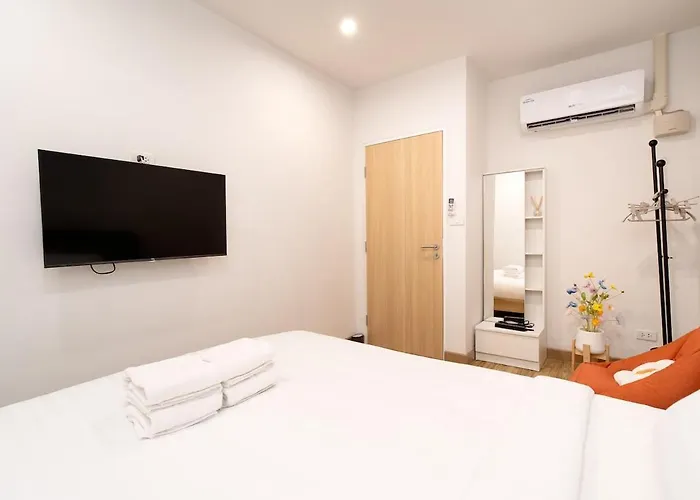 Townhouse 36 In Pratunam Soi Ratchaprarop 10 公寓