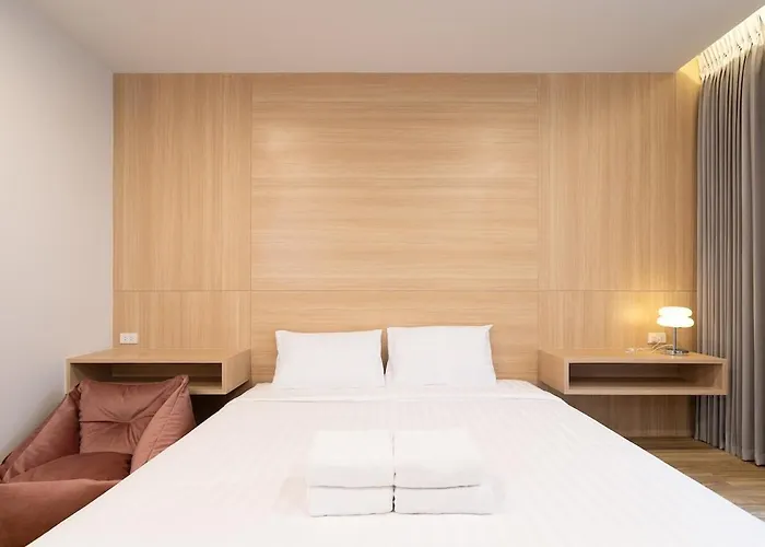 公寓 Townhouse 36 In Pratunam Soi Ratchaprarop 10