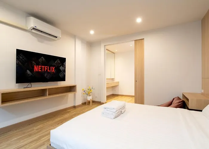 公寓 Townhouse 36 In Pratunam Soi Ratchaprarop 10