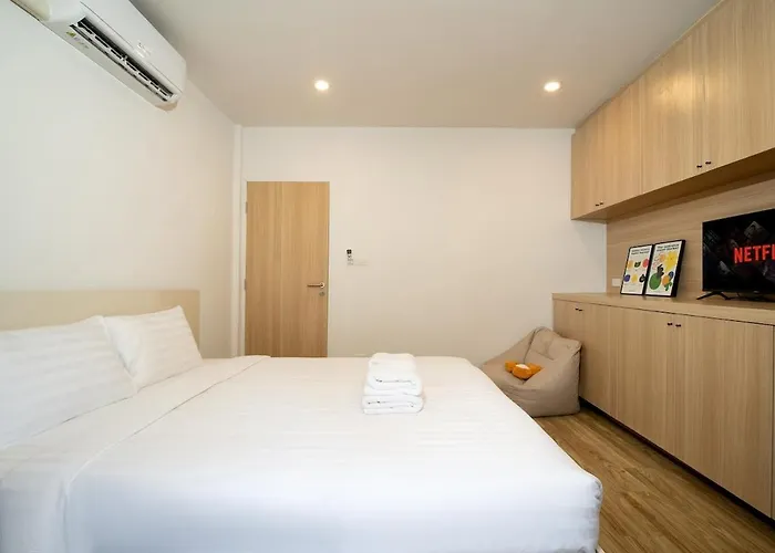 Townhouse 36 In Pratunam Soi Ratchaprarop 10 公寓 *